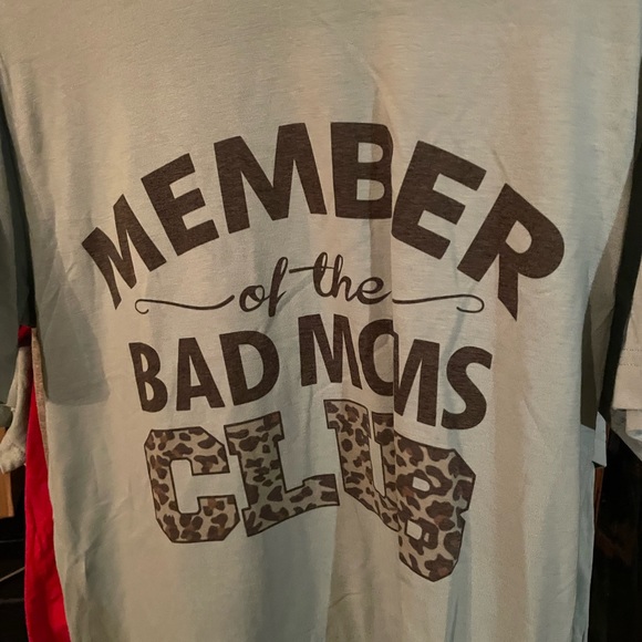 Size medium hand made bleached and non bleached tees most are gildan softstyle - Picture 3 of 11